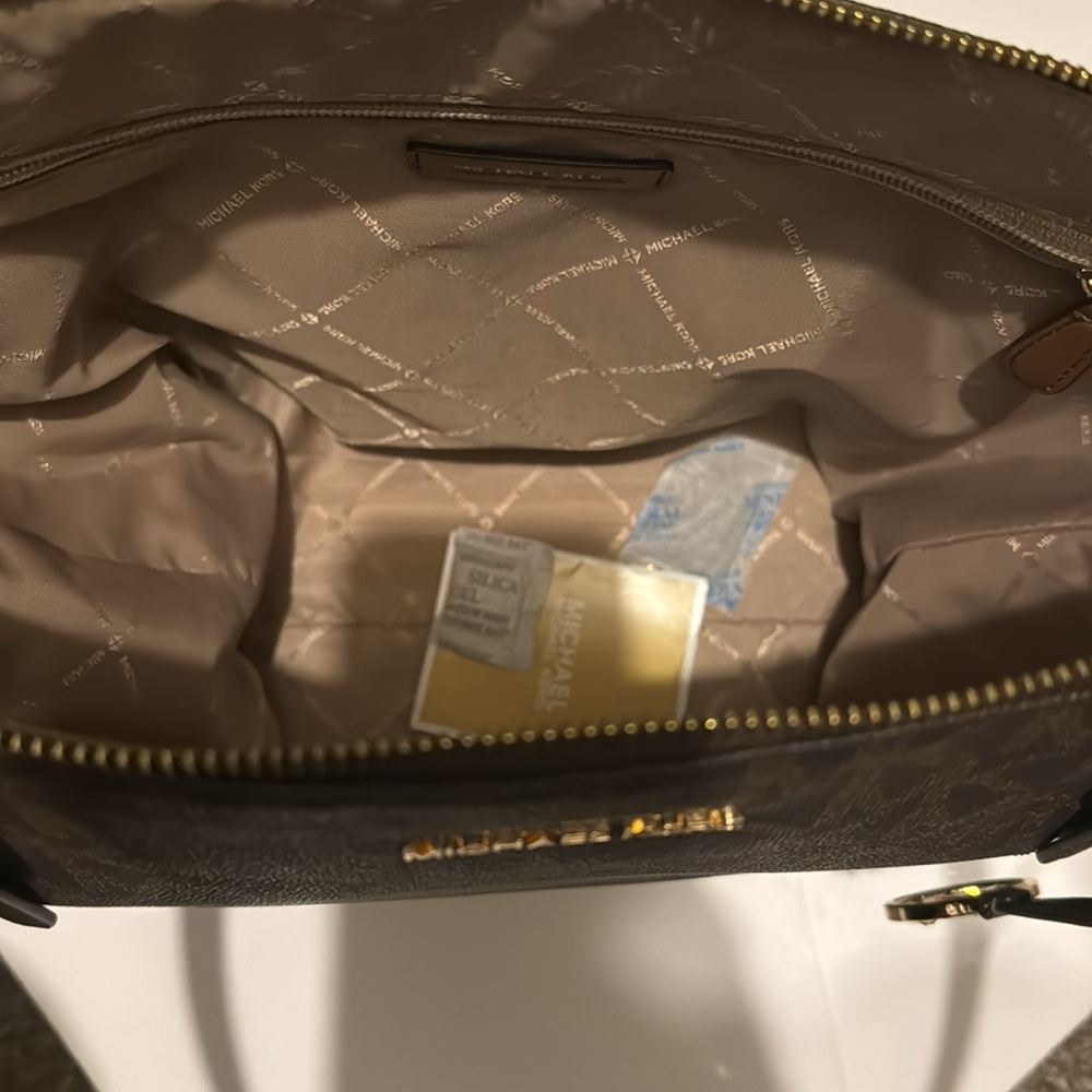 Excellent condition - Picture 3 of 5